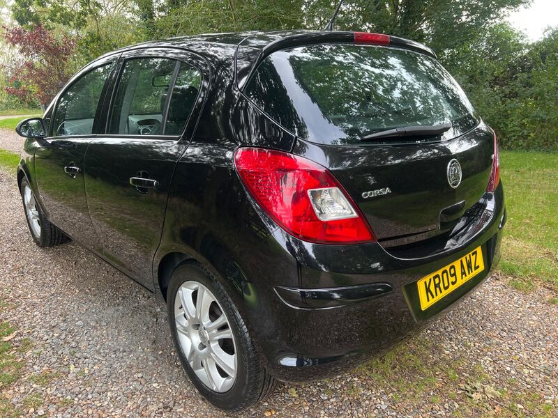 VAUXHALL CORSA