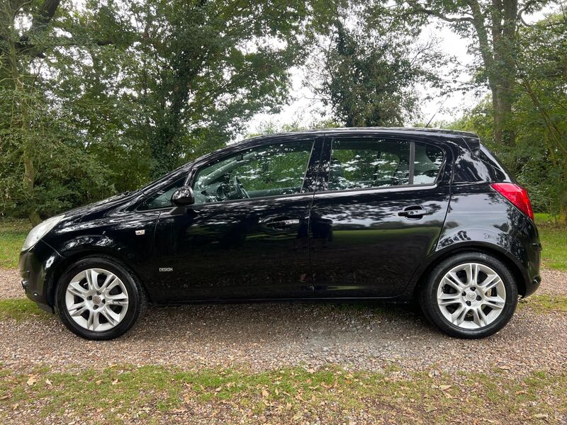 VAUXHALL CORSA