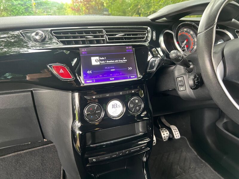 DS AUTOMOBILES DS 3