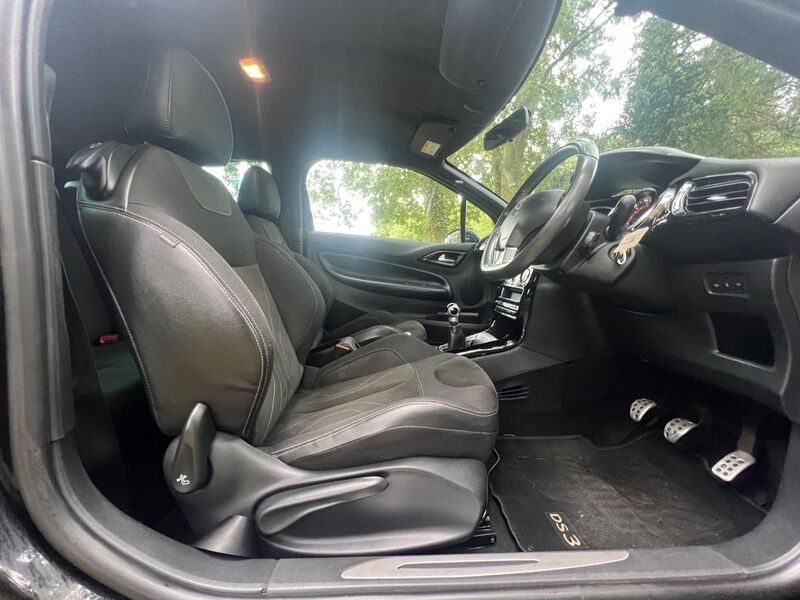 DS AUTOMOBILES DS 3