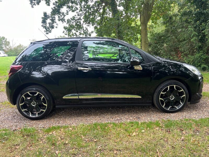 DS AUTOMOBILES DS 3
