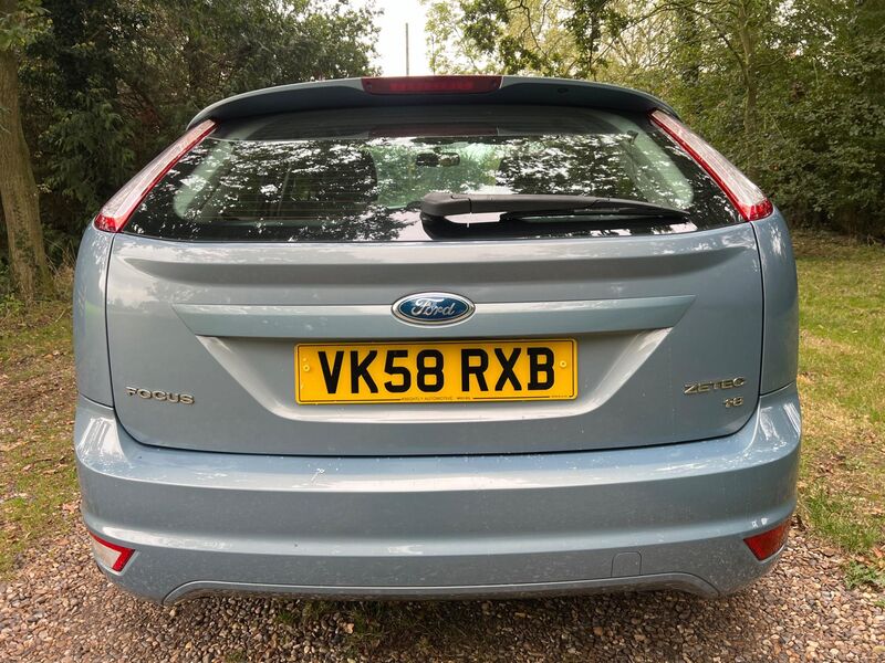 FORD FOCUS