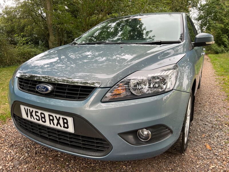 FORD FOCUS