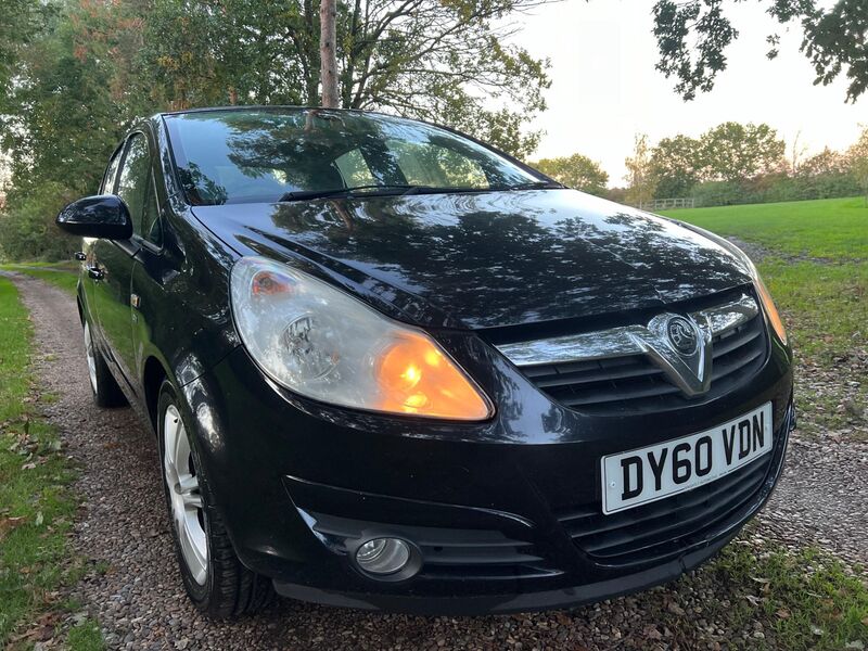 View VAUXHALL CORSA 1.2i 16v SE 5dr (a/c)