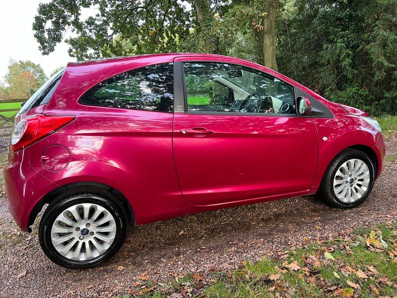 FORD KA