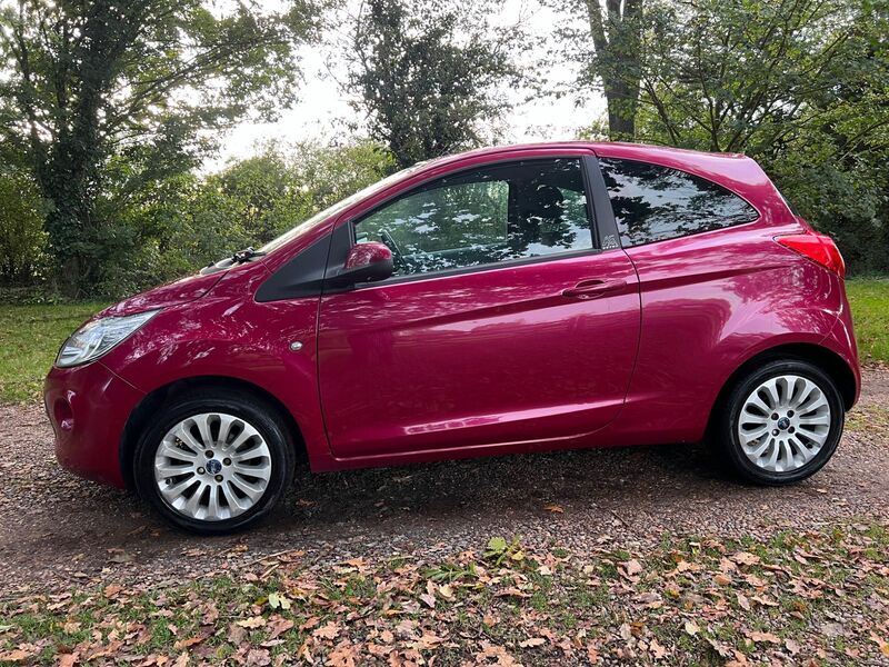 FORD KA
