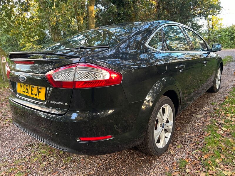 FORD MONDEO