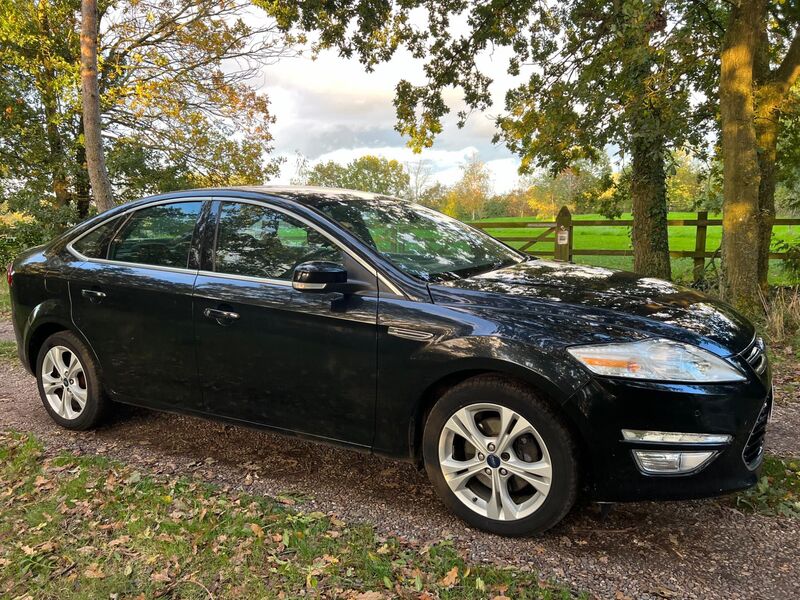 FORD MONDEO