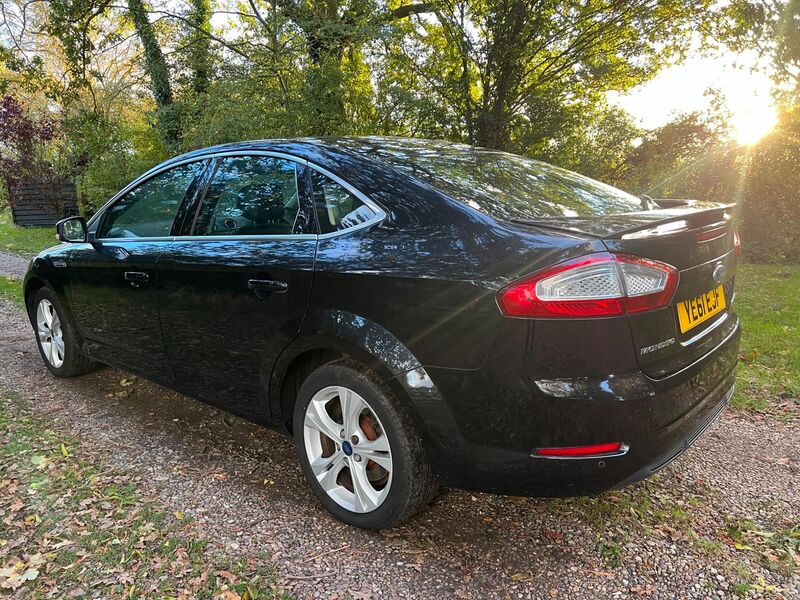 FORD MONDEO