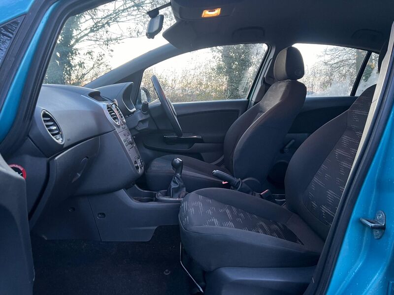 VAUXHALL CORSA