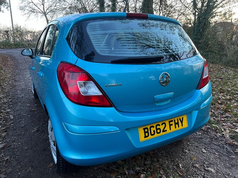 VAUXHALL CORSA