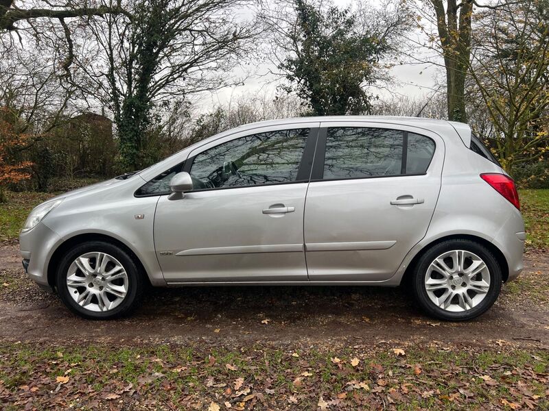 VAUXHALL CORSA