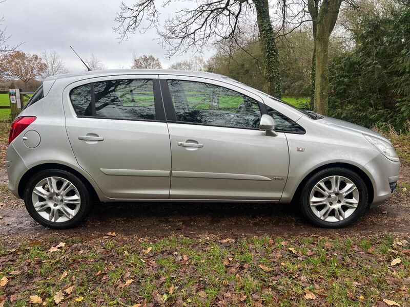 VAUXHALL CORSA