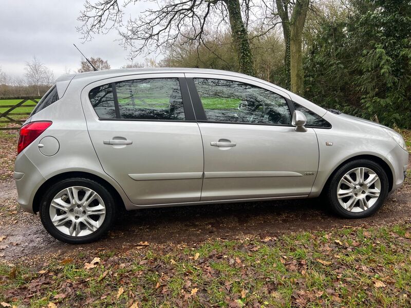 VAUXHALL CORSA