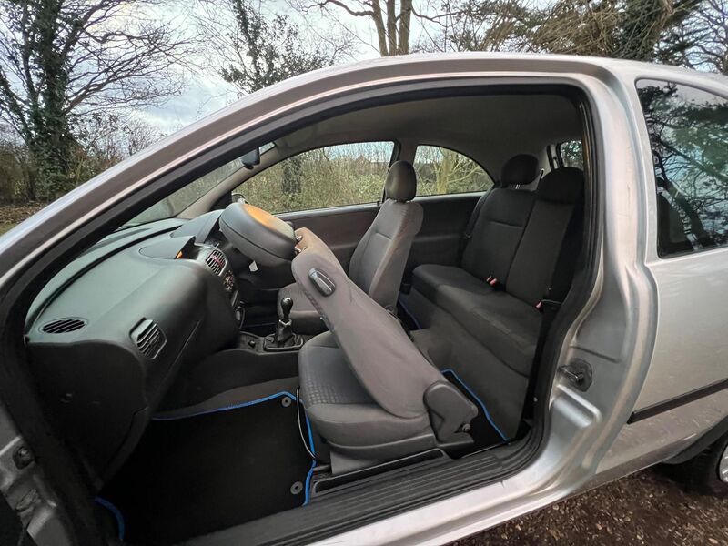 VAUXHALL CORSA