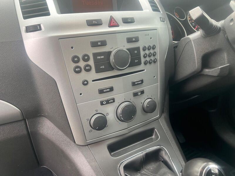 VAUXHALL ZAFIRA
