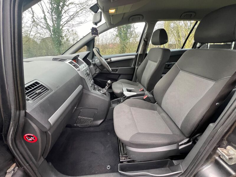 VAUXHALL ZAFIRA