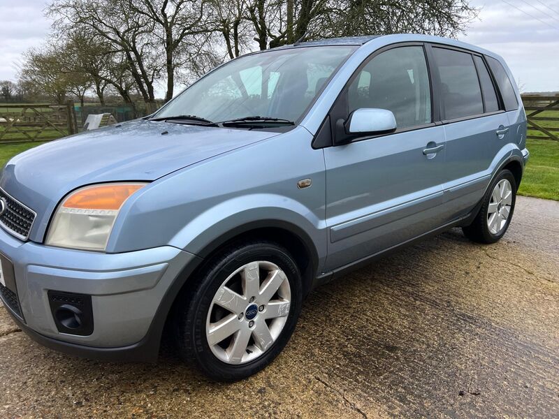 FORD FUSION