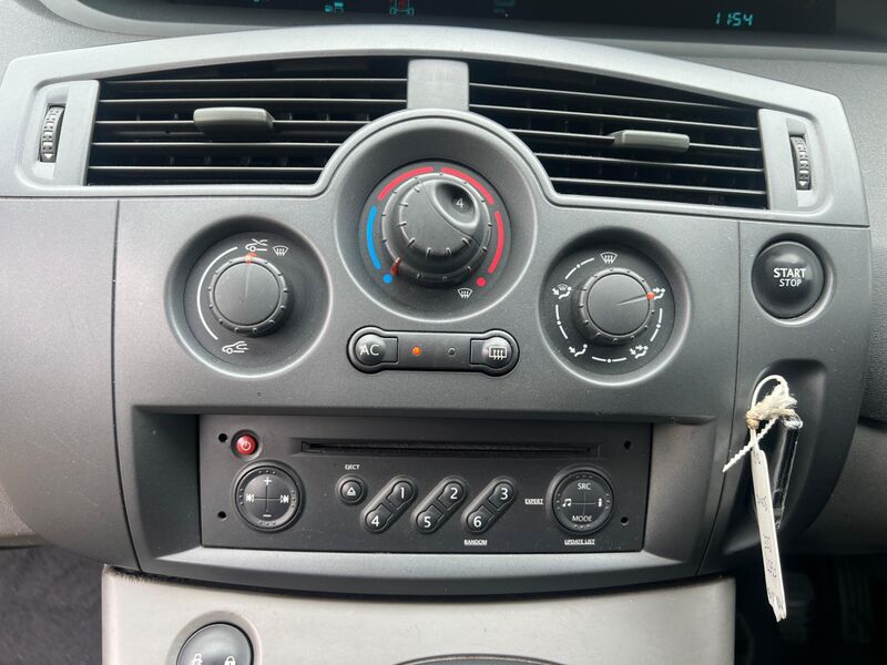 RENAULT SCENIC