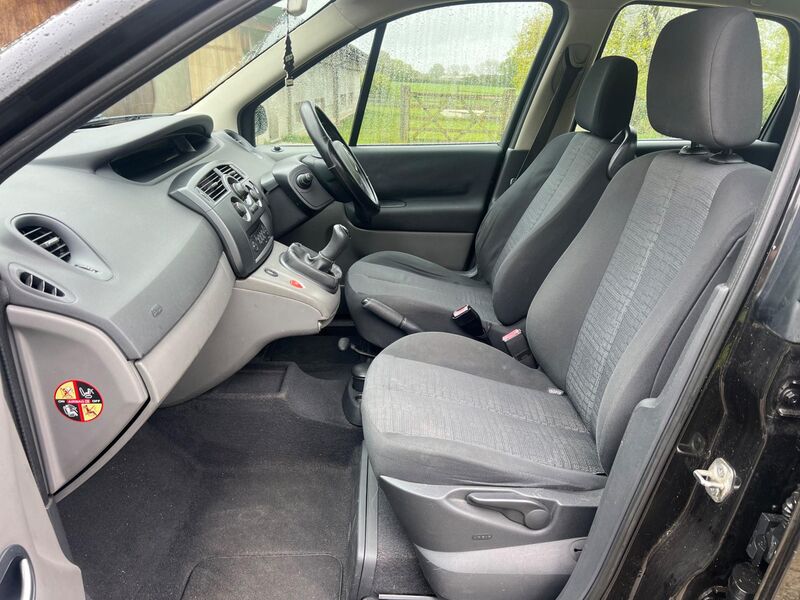 RENAULT SCENIC