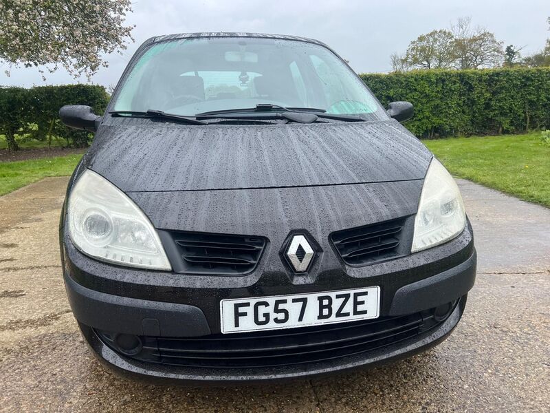 RENAULT SCENIC