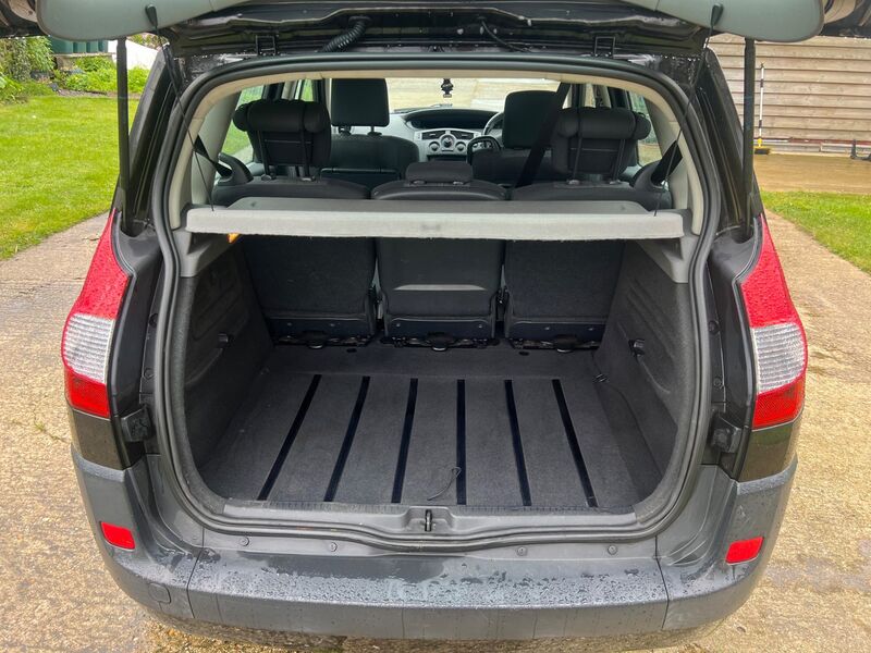 RENAULT SCENIC