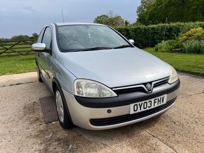 View VAUXHALL CORSA 1.2i 16v Elegance 3dr (a/c)