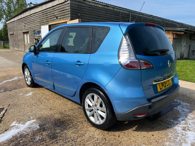 RENAULT SCENIC