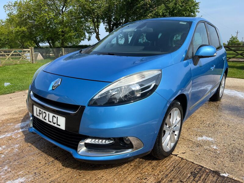 RENAULT SCENIC