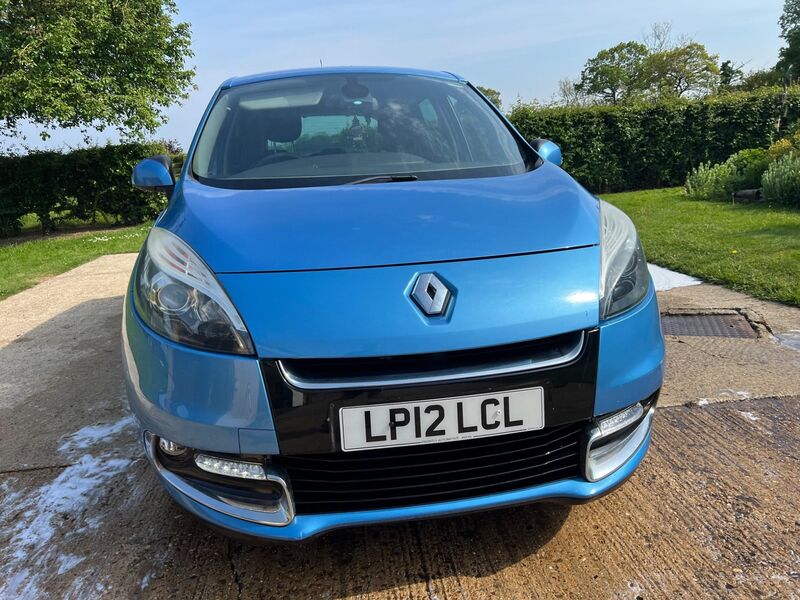 RENAULT SCENIC