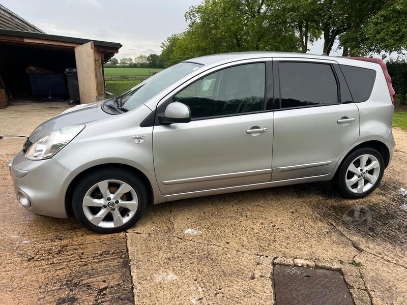 NISSAN NOTE