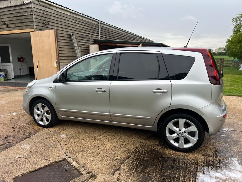 NISSAN NOTE