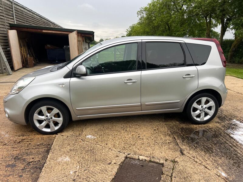 NISSAN NOTE