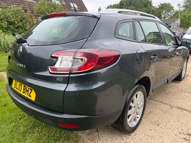 RENAULT MEGANE