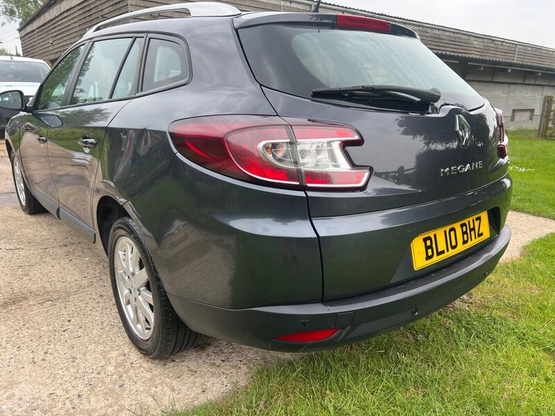 RENAULT MEGANE