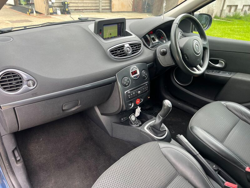 RENAULT CLIO