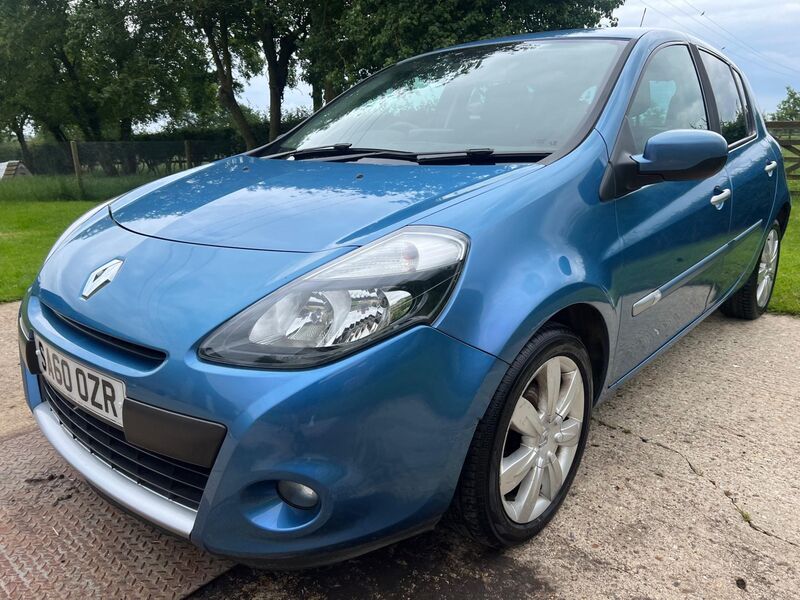 RENAULT CLIO
