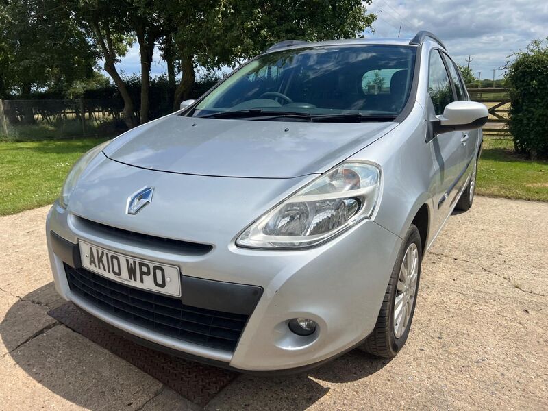 RENAULT CLIO