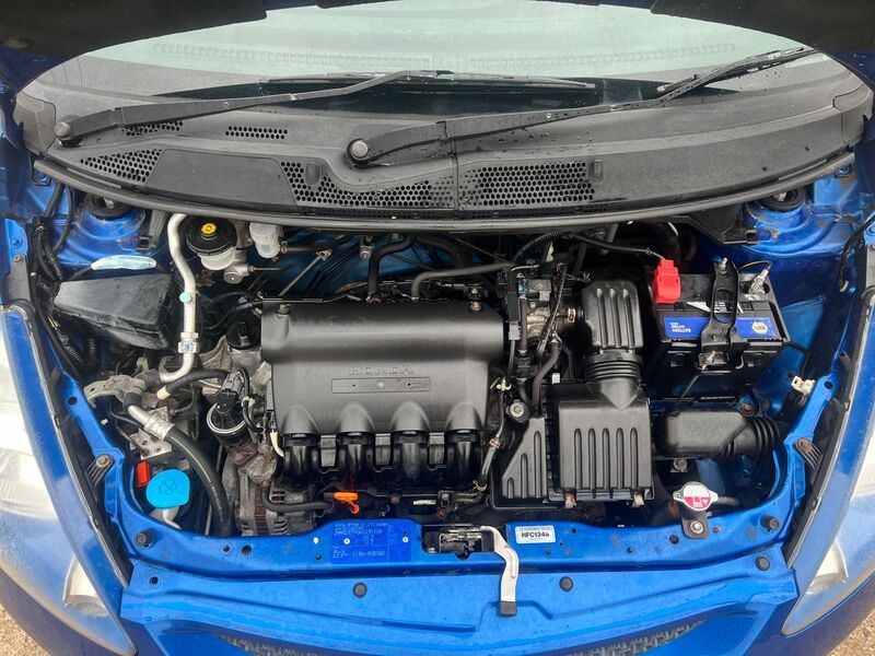 HONDA JAZZ