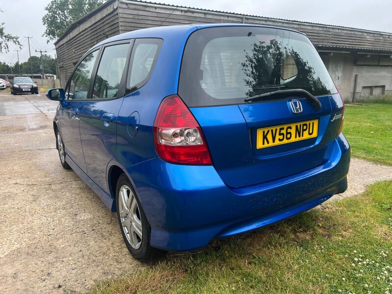 HONDA JAZZ