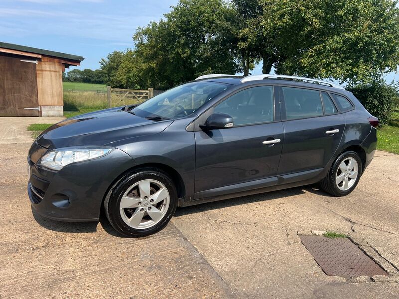 RENAULT MEGANE