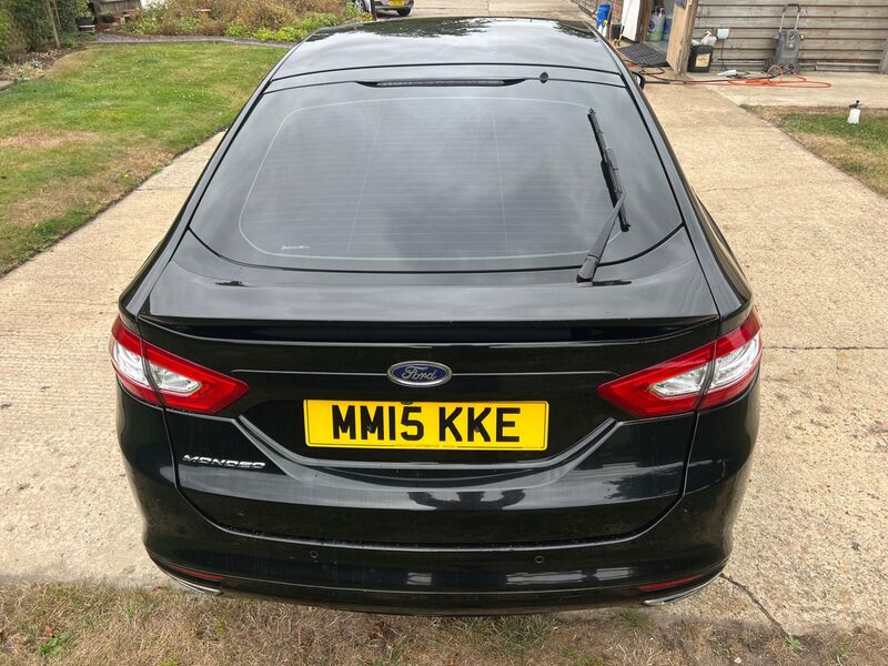 FORD MONDEO