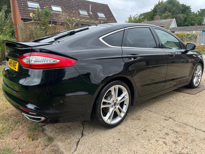 FORD MONDEO