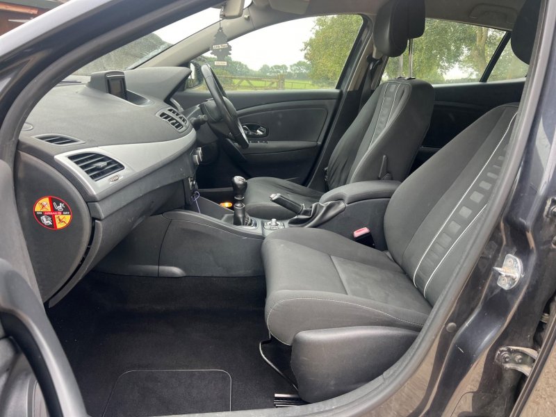 RENAULT MEGANE