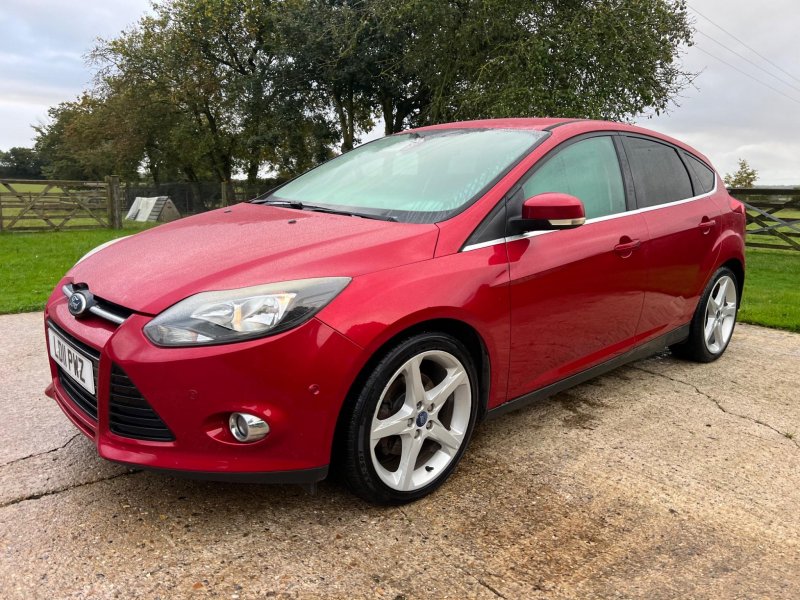 FORD FOCUS