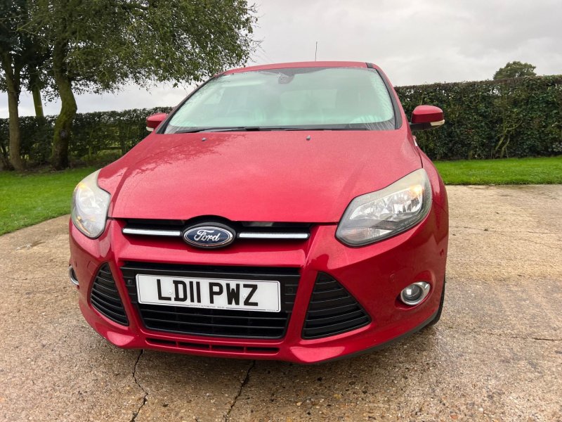 FORD FOCUS