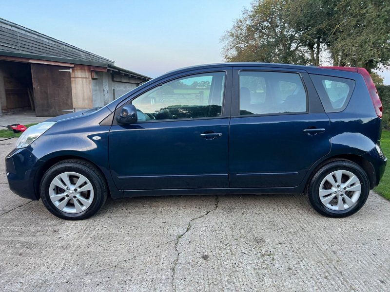 NISSAN NOTE
