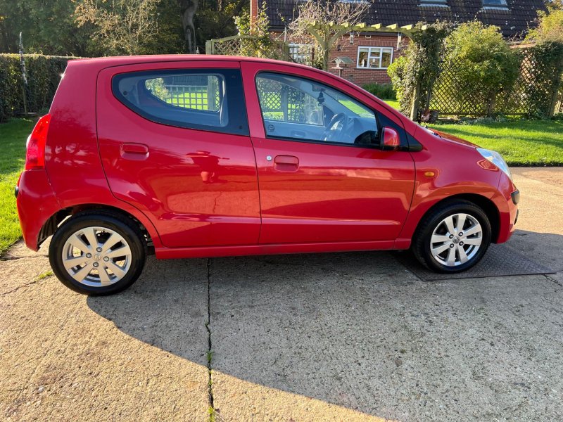 NISSAN PIXO