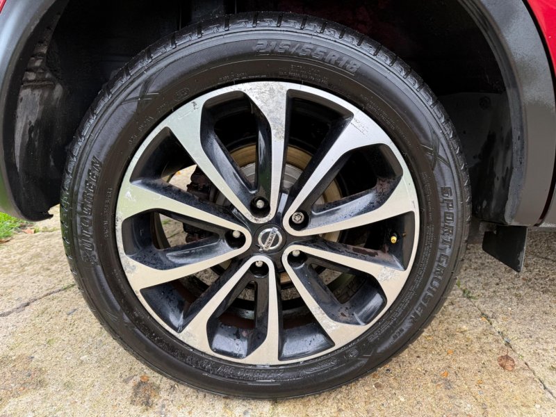 NISSAN QASHQAI