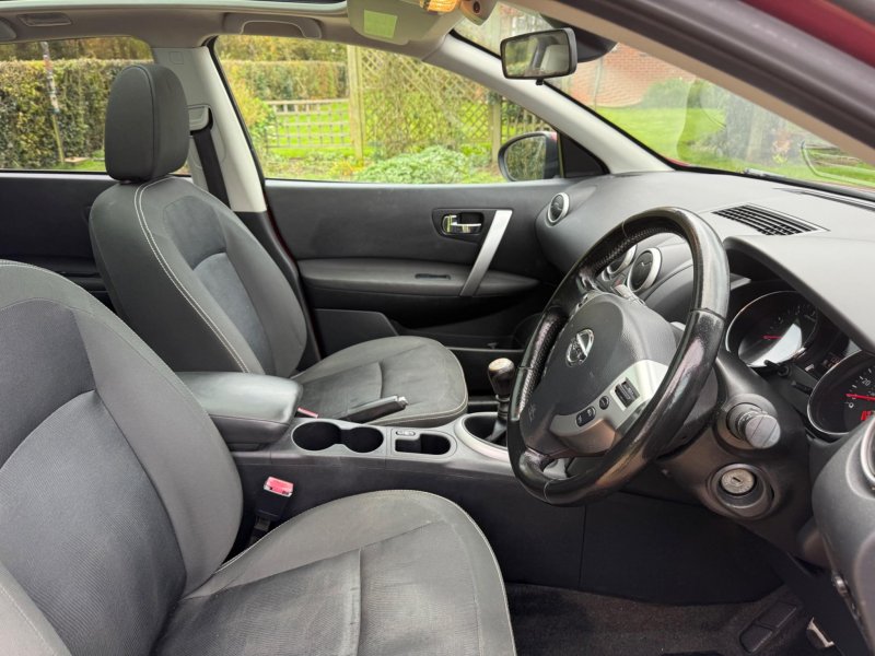 NISSAN QASHQAI
